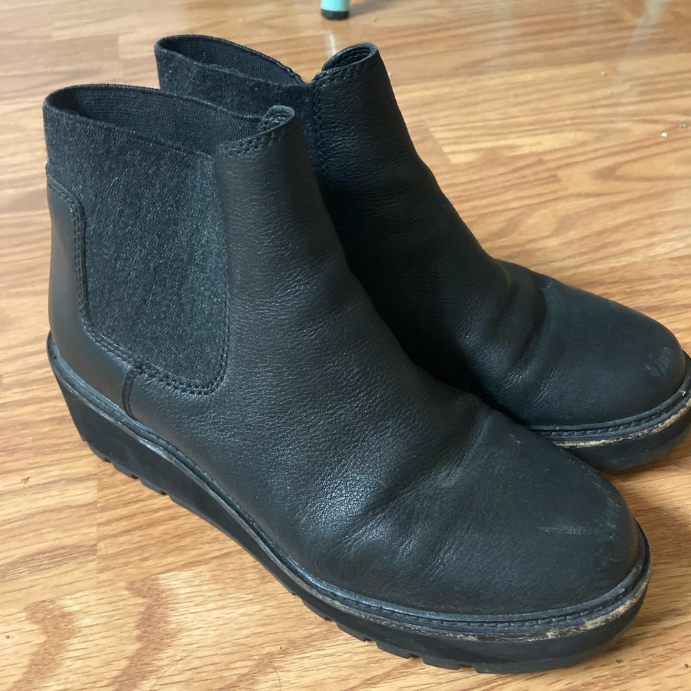 Eileen Fisher Black Chelsea Boots Low-Wedge